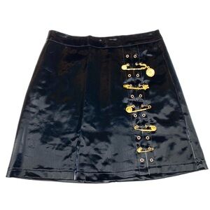 La’ Ros Designed By Yoee US Inc. Size S Black Leather Gold Pins Mini Skort Skirt